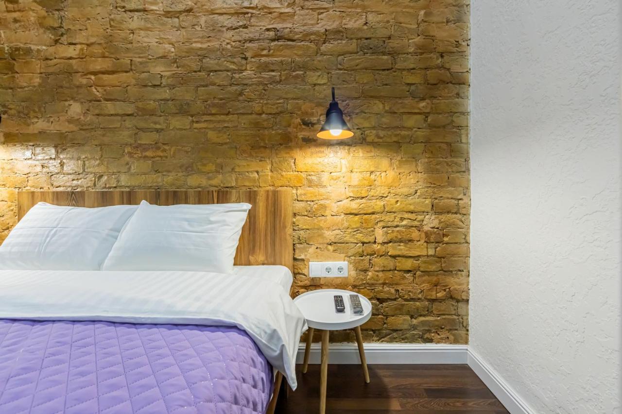 Kyiv Brown Loft Apartment ภายนอก รูปภาพ
