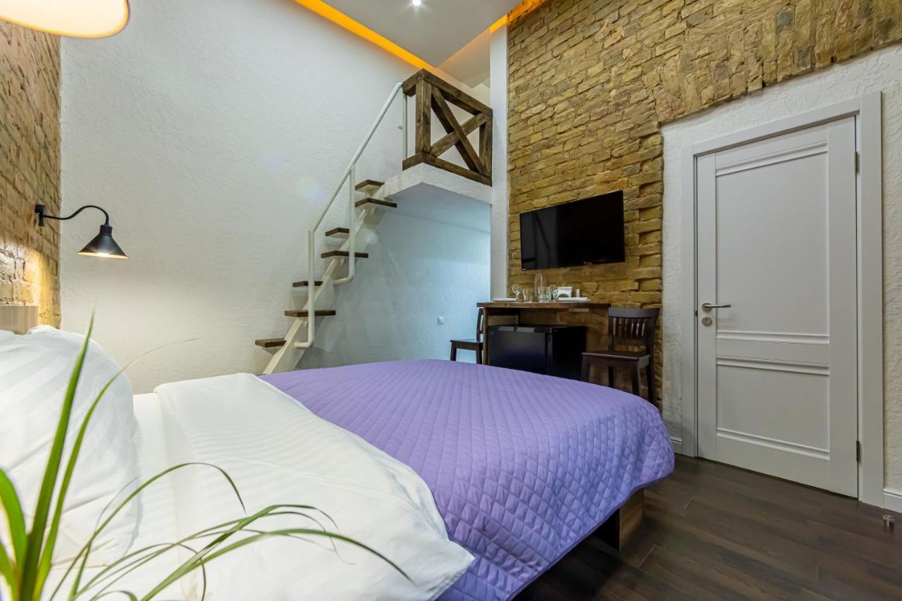 Kyiv Brown Loft Apartment ภายนอก รูปภาพ