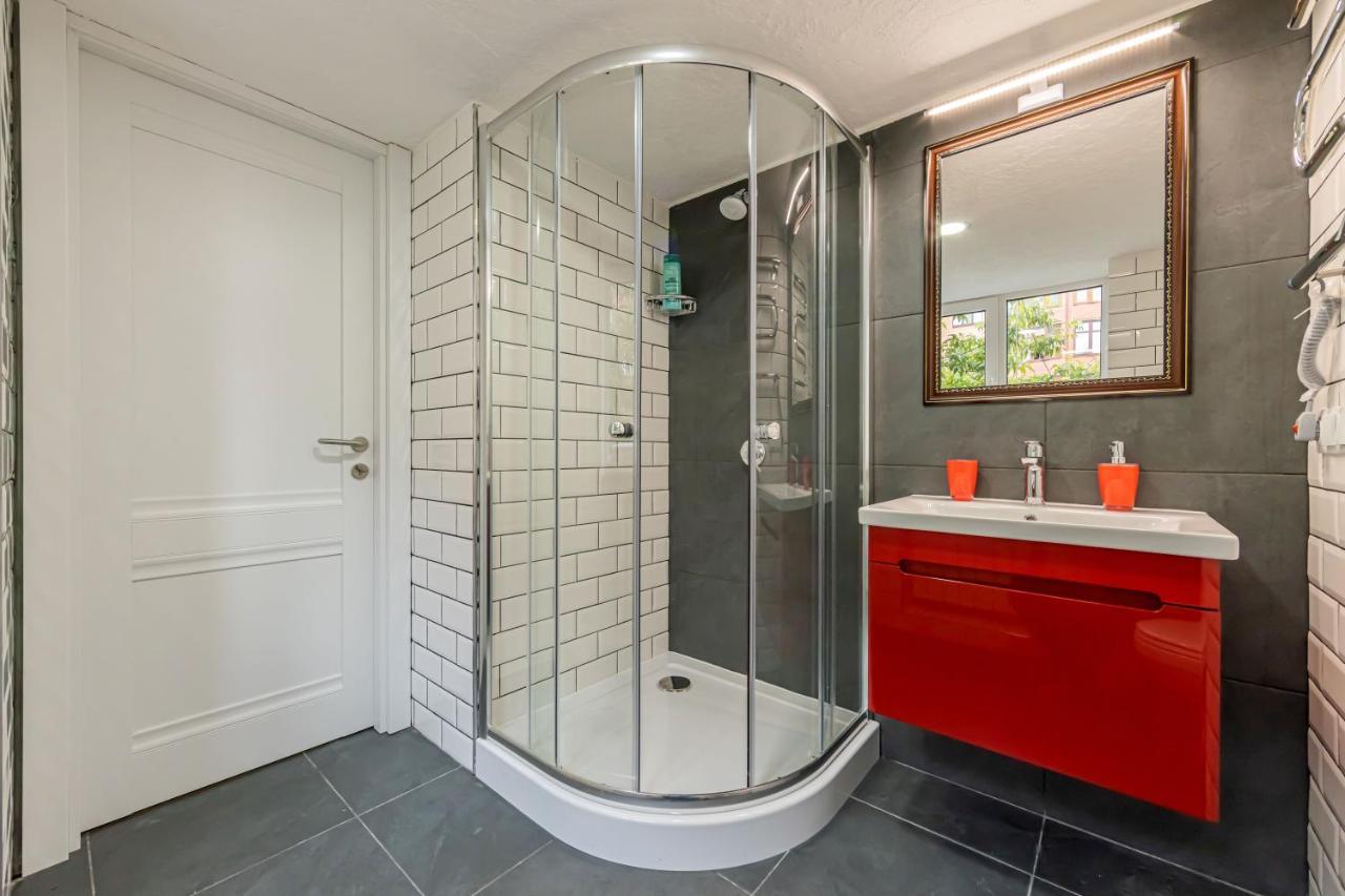 Kyiv Brown Loft Apartment ภายนอก รูปภาพ