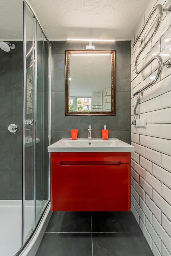 Kyiv Brown Loft Apartment ภายนอก รูปภาพ